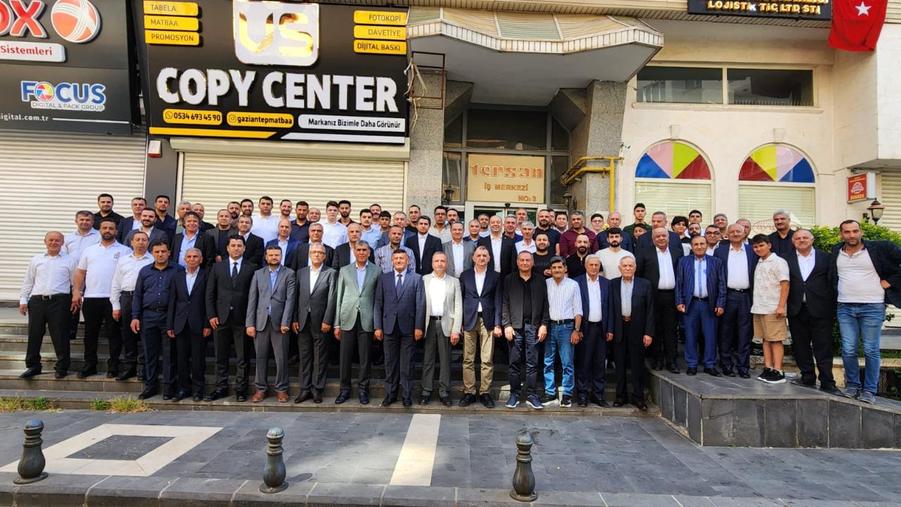 Gaziantep’teki Mardinliler geleneksel bayramlaşmada buluştu