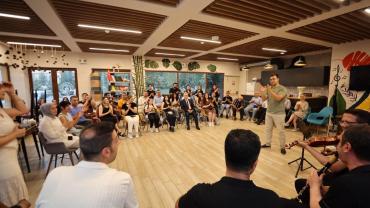 Başkan Tahmazoğlu gençlerle buluştu