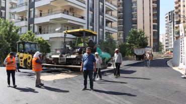 Akpıyar Mahallesi’ne sıcak asfalt