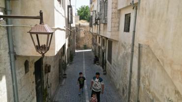 Urfa’nın tarihi sokakları daha aydınlık olacak