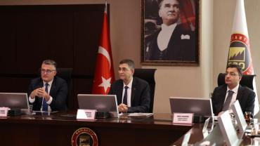 Tekstil sektörü istişare toplantısı yaptı