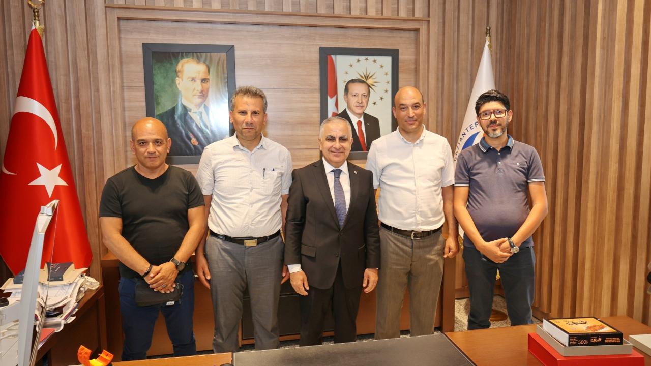 Yabancı akademisyenlerden Rektör ziyareti