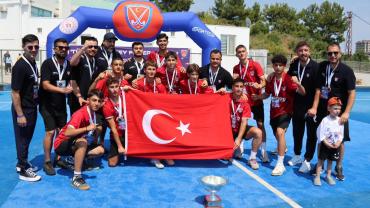 Hokeyde U-16 Milli Takımı Avrupa Şampiyonu oldu